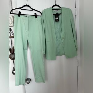 Women’s Suit - High rise cigarette pant and suit jacket